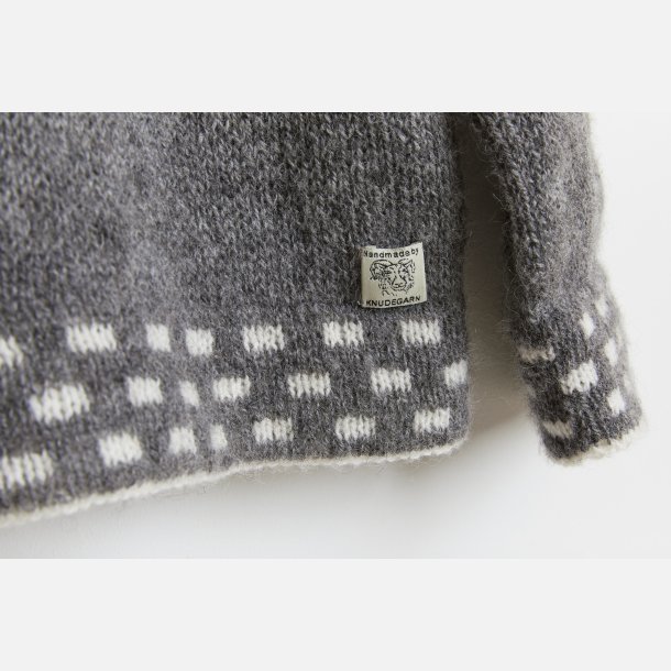 Juli mneds strik - P kanten til voksen