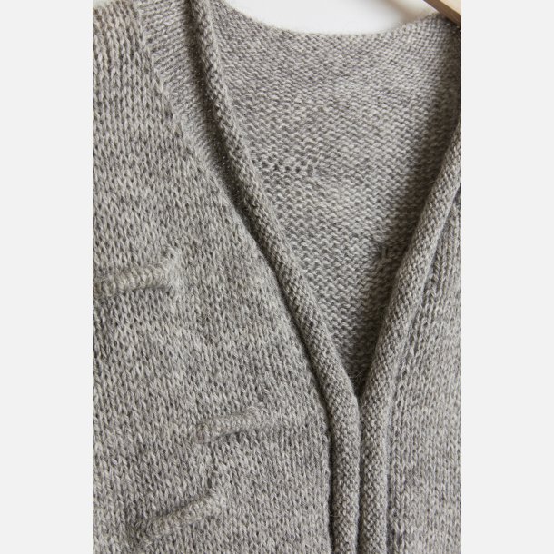 Cardigan med streger