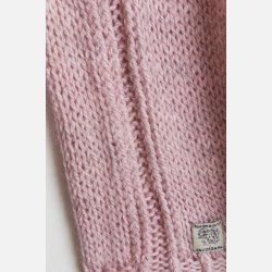 "Torsdag" sweater i plantefarvet garn