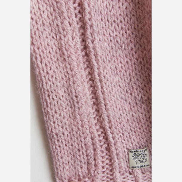 "Torsdag" Sweater i Naturfarvet Knudegarn